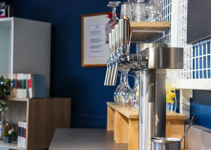 Ibis Car Ferry 3* Calais