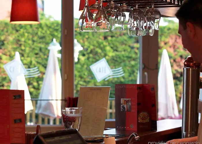 Ibis Car Ferry Hotel 3*