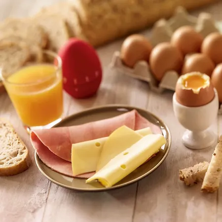 Ibis Car Ferry Szálloda