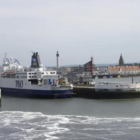 Hotel Ibis Car Ferry Calais