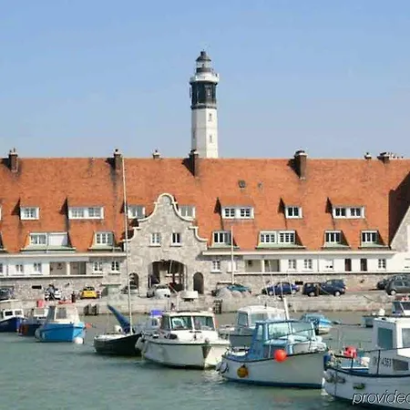 Hotel Ibis Car Ferry Calais