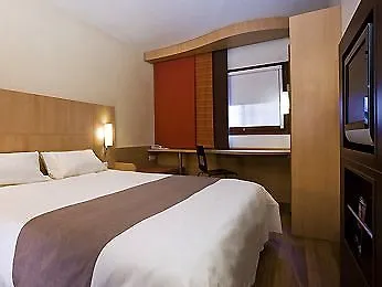 Ibis Car Ferry Отель 3*