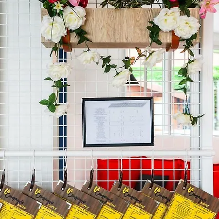 Hotel Ibis Car Ferry Calais