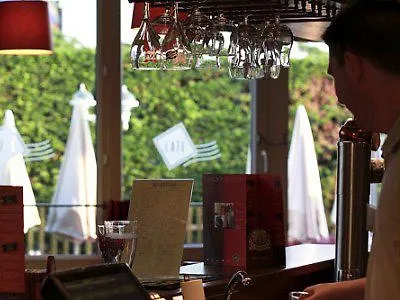 Hotell Ibis Car Ferry 3*