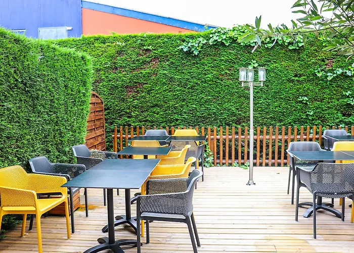 Hotel Ibis Car Ferry