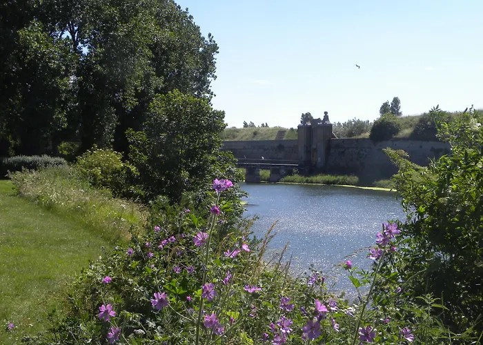 Ibis Car Ferry Hotel